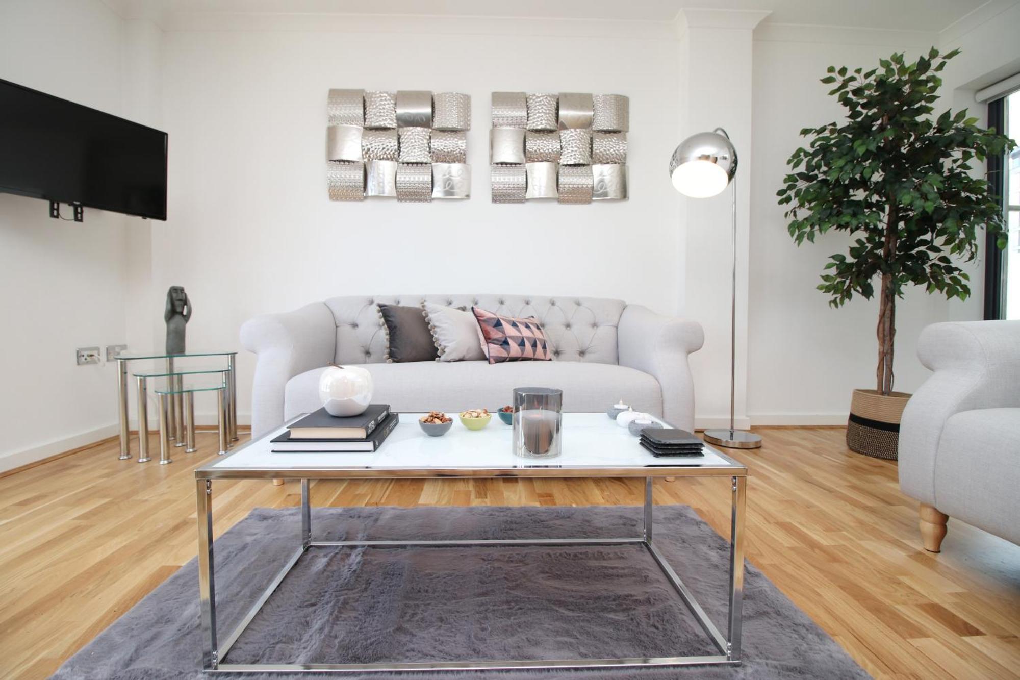 Dray Court - Luxury 2 Bedroom *